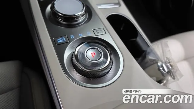 Genesis GV70 Electrified GV70 — Фото автомобиля 12
