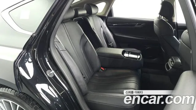 Genesis G80 RG3 — Фото автомобиля 12