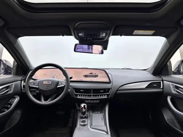 Cadillac CT5 — Фото автомобиля 6