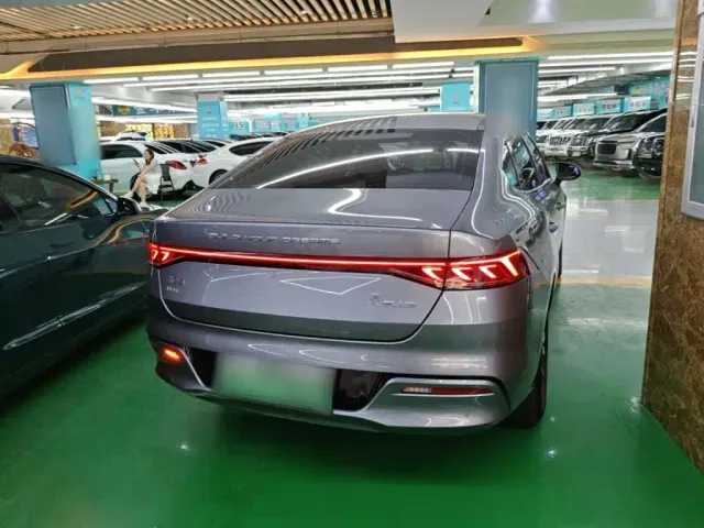 BYD Qin PLUS — Фото автомобиля 6