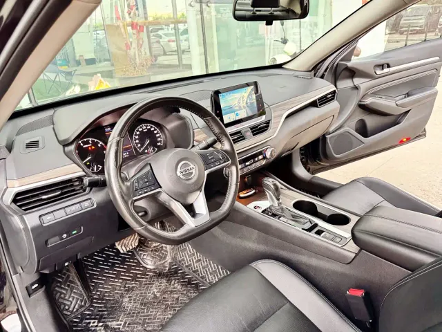 Nissan Teana — Фото автомобиля 5