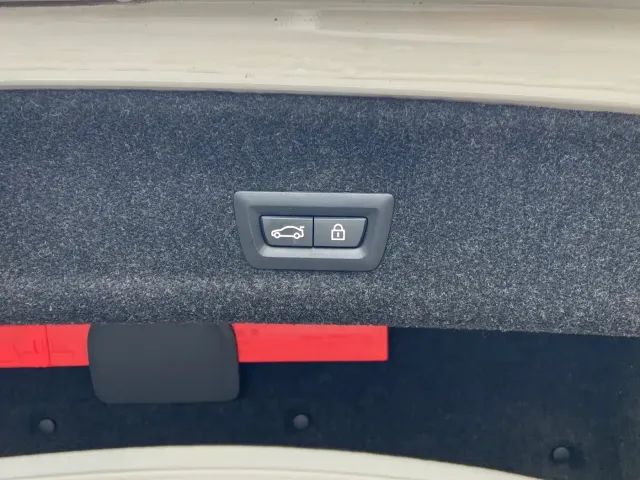 BMW 3 Series — Фото автомобиля 18