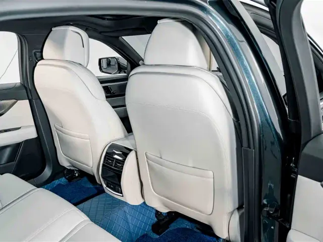 Cadillac CT6 — Фото автомобиля 20