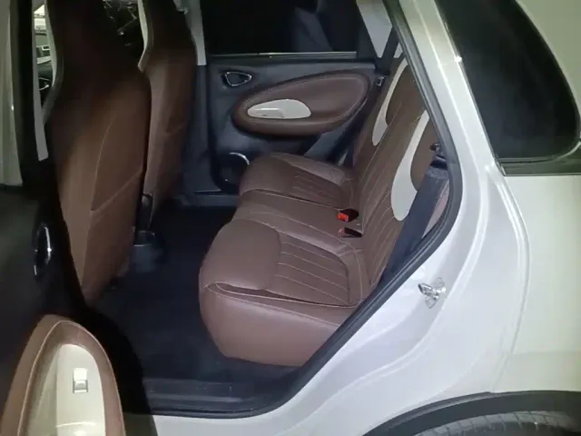 Wuling Bingo — Фото автомобиля 16