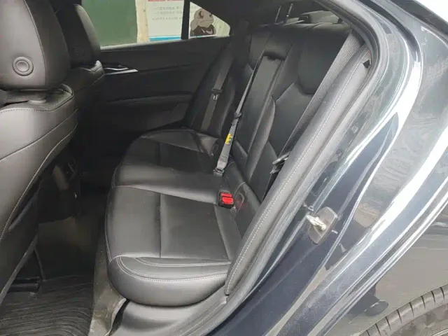 Cadillac CT4 — Фото автомобиля 16
