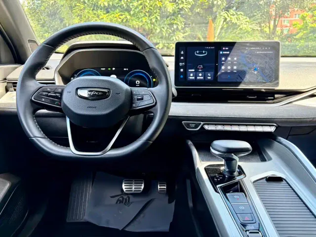 Geely Xingrui — Фото автомобиля 9