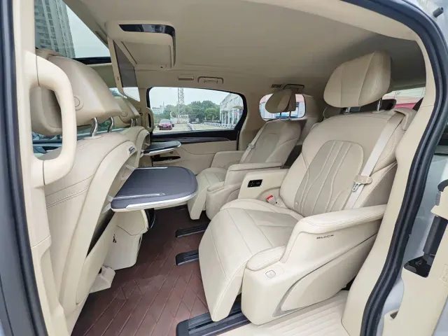 Buick Buick GL8 New Energy 2025 Land Honor Premium Edition 7-Seater — Фото автомобиля 8