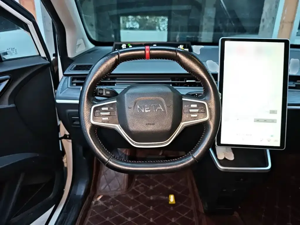 Nezha Auto Nezha V 2021 Long Range Entertainment Upgrade — Фото автомобиля 10