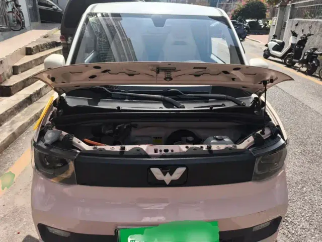 Wuling Hongguang Mini EV — Фото автомобиля 21