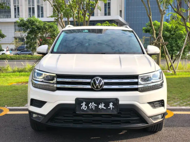 Volkswagen Tharu — Фото автомобиля 2
