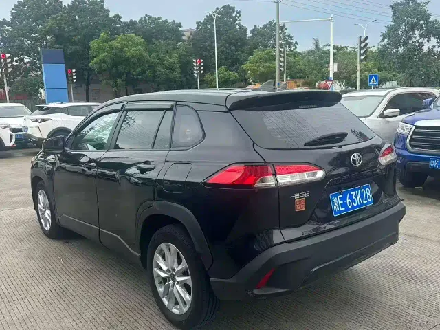 Toyota Corolla Cross — Фото автомобиля 6