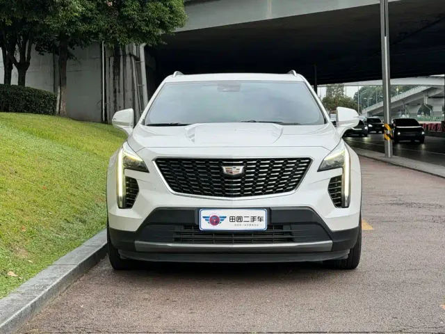 Cadillac XT4 — Фото автомобиля 2