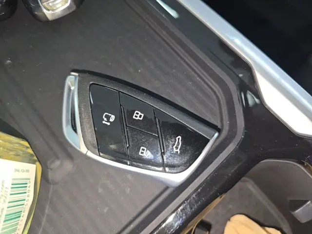 Maxus G70 — Фото автомобиля 8