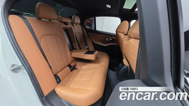 BMW 3-Series 3 серия (G20) 320i M Sport — Фото автомобиля 19
