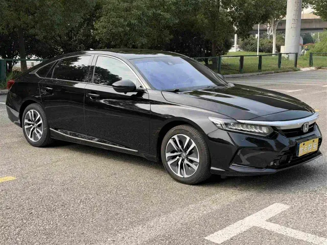 Honda Inspire — Фото автомобиля 4