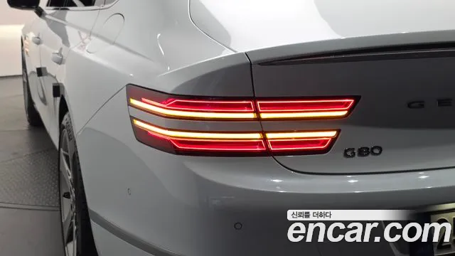 Genesis G80 RG3 — Фото автомобиля 8