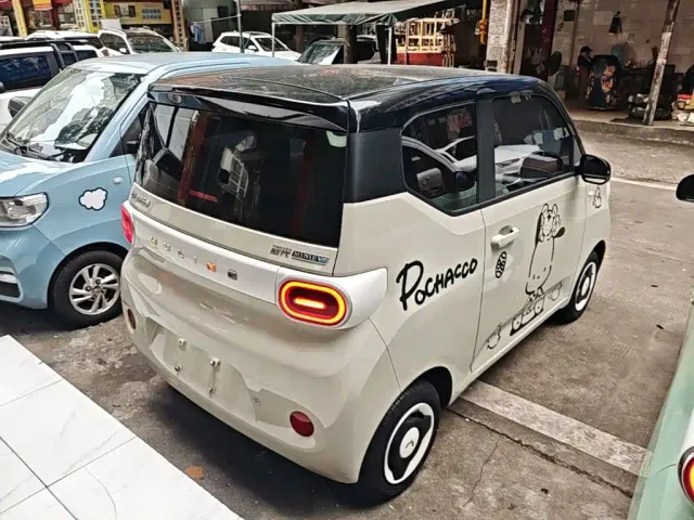 Wuling Hongguang Mini EV — Фото автомобиля 4