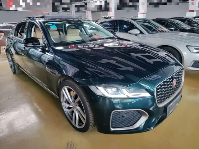 Jaguar XFL — Фото автомобиля 21