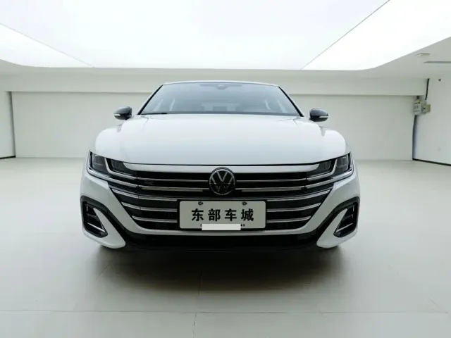 Volkswagen CC — Фото автомобиля 2