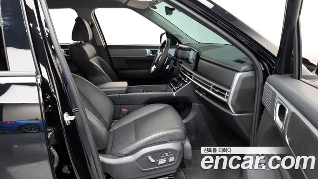 Hyundai Santafe Santa Fe (MX5) Бензин 2.5T 2WD — Фото автомобиля 21
