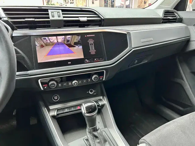 Audi Q3 — Фото автомобиля 17