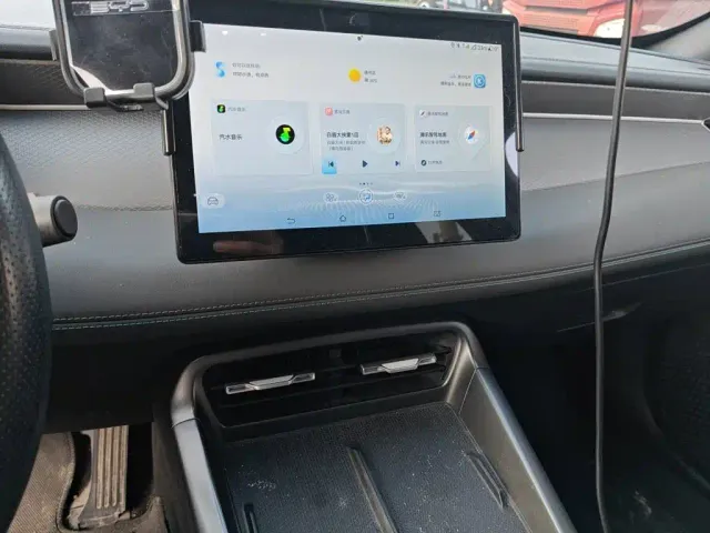 BYD Qin PLUS — Фото автомобиля 9