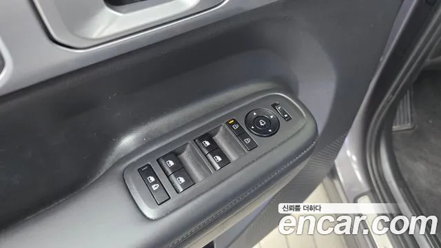 Hyundai Santa Fe MX5 — Фото автомобиля 28