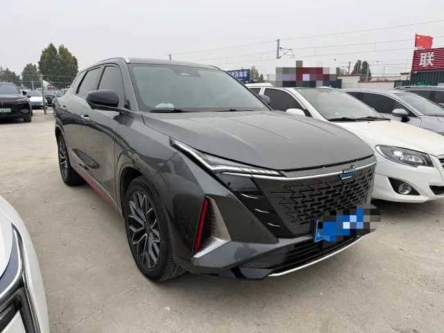 Changan Z6 — Фото автомобиля 3