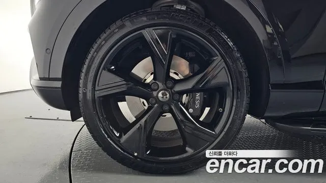 Genesis GV80 — Фото автомобиля 5
