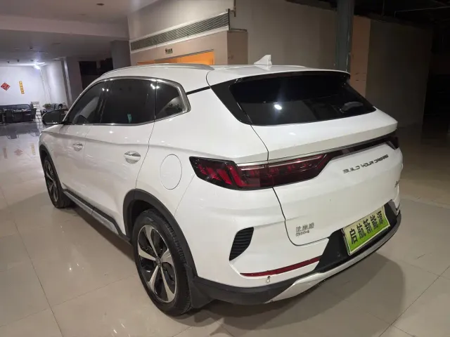 BYD Song PLUS — Фото автомобиля 8