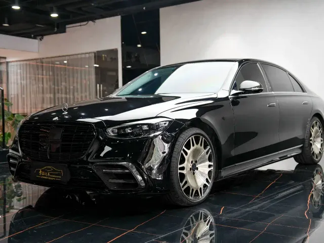 Mercedes-Benz S-Class — Фото автомобиля 2