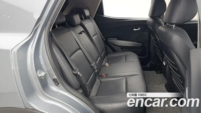 KG_Mobility_Ssangyong TIBOLI Very New Tivoli Бензин 1.5 2WD — Фото автомобиля 11