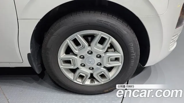 Hyundai Staria — Фото автомобиля 6