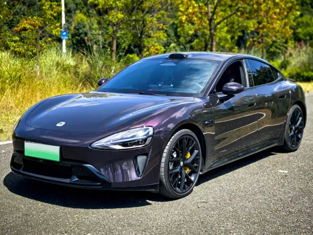 Xiaomi SU7 — Фото автомобиля 2