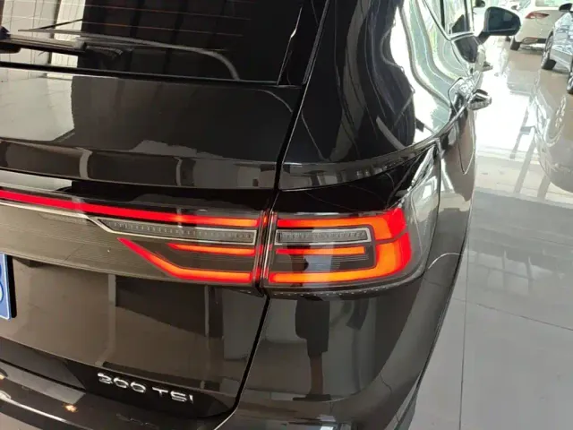 Volkswagen Tharu — Фото автомобиля 23