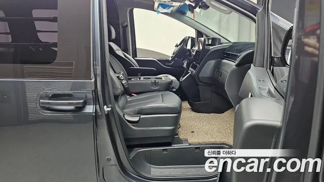Hyundai Staria — Фото автомобиля 16