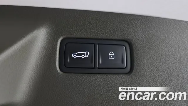 Hyundai Santafe Santa Fe (MX5) Бензин 2.5T 4WD — Фото автомобиля 20