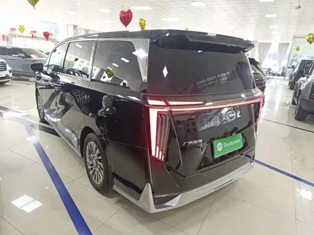 GAC Trumpchi M8 — Фото автомобиля 4
