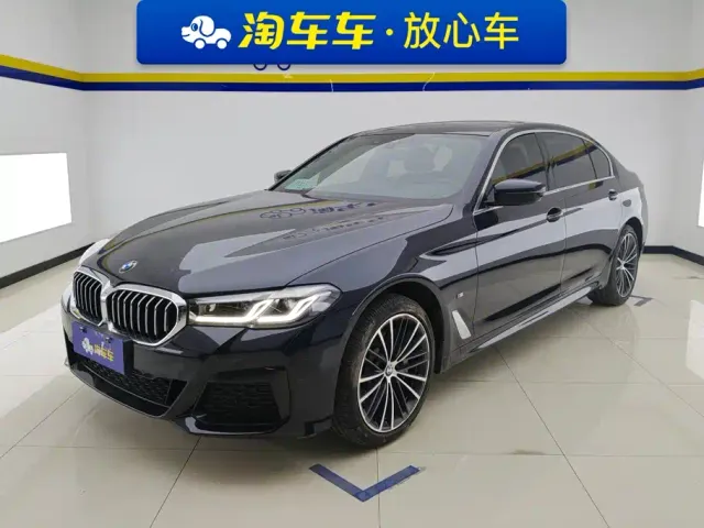 Фотография автомобиля — BMW 5 Series