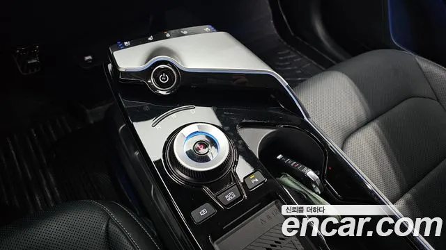 Kia EV6 — Фото автомобиля 9