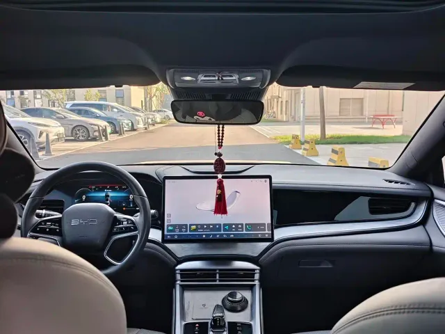 BYD Seal — Фото автомобиля 18