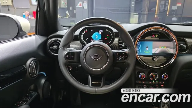 MINI Cooper — Фото автомобиля 12