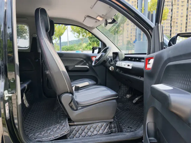 Wuling Hongguang Mini EV — Фото автомобиля 15