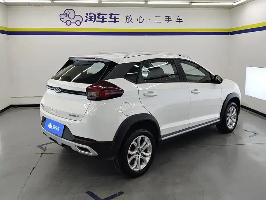 Chery Tiggo 3x 2021 Diamond Edition 1.5L CVT 3-Carat II — Фото автомобиля 3