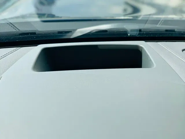 Volvo S90 — Фото автомобиля 10