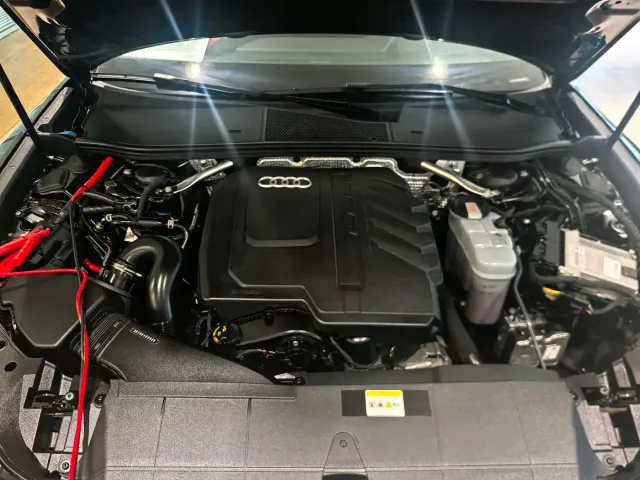 Audi A6L — Фото автомобиля 12