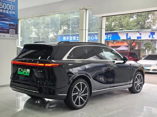 Xpeng G9 — Фото автомобиля 6