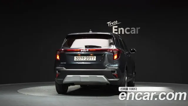 Kia Seltos Новый Seltos Бензин 1.6 турбо 2WD — Фото автомобиля 3