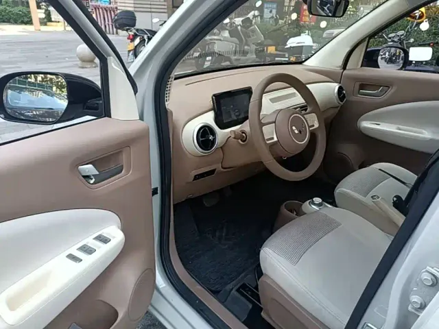 Wuling Hongguang Mini EV — Фото автомобиля 15