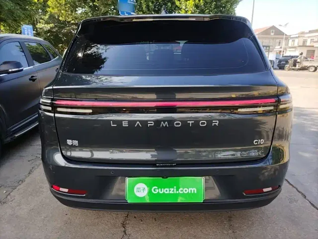 Leapmotor Leapmotor C10 2024 530 Smart Edition — Фото автомобиля 5